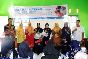 50 Warga Manggung Ikuti Pelatihan Sulaman Kepala Peniti