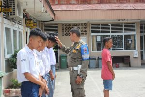 Keluyuran saat Jam Sekolah, 5 Pelajar di Padang Diamankan Sat Pol PP