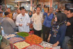 Dampak Virus Corona, Harga Bawang Putih di Sumbar Melonjak