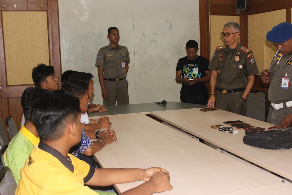 Bolos Sekolah, 6 Pelajar Diamankan Sat Pol PP