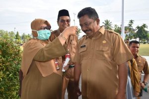 Cegah Corona, Pemko Pariaman Cek Suhu Tubuh ASN