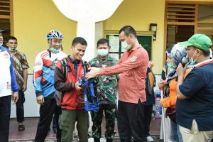 Pemko Pariaman Bersih bersih Masjid