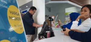 Apotik Kimia Farma Kehabisan Stok Hand Sanitizer