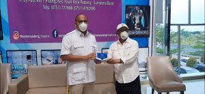 Gerindra Salurkan Bantuan 5000 Masker untuk Rumah Sakit