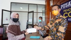 Pemko Pariaman Salurkan Beasiswa untuk Mahasiswa Pariaman