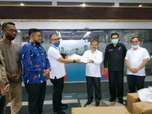 PT. Angkasa Pura Ikut Bantu APD untuk Padangpariaman