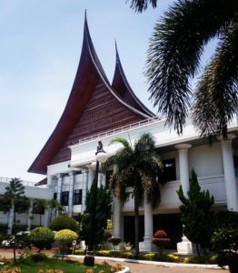 DPRD Sumbar Alihkan Dana Pokir dan Perjalanan Dinas untuk Penanganan Covid-19