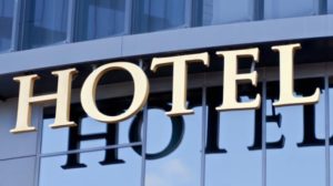 Pemko Padang Kaji Pengurangan Pajak Hotel dan PDAM
