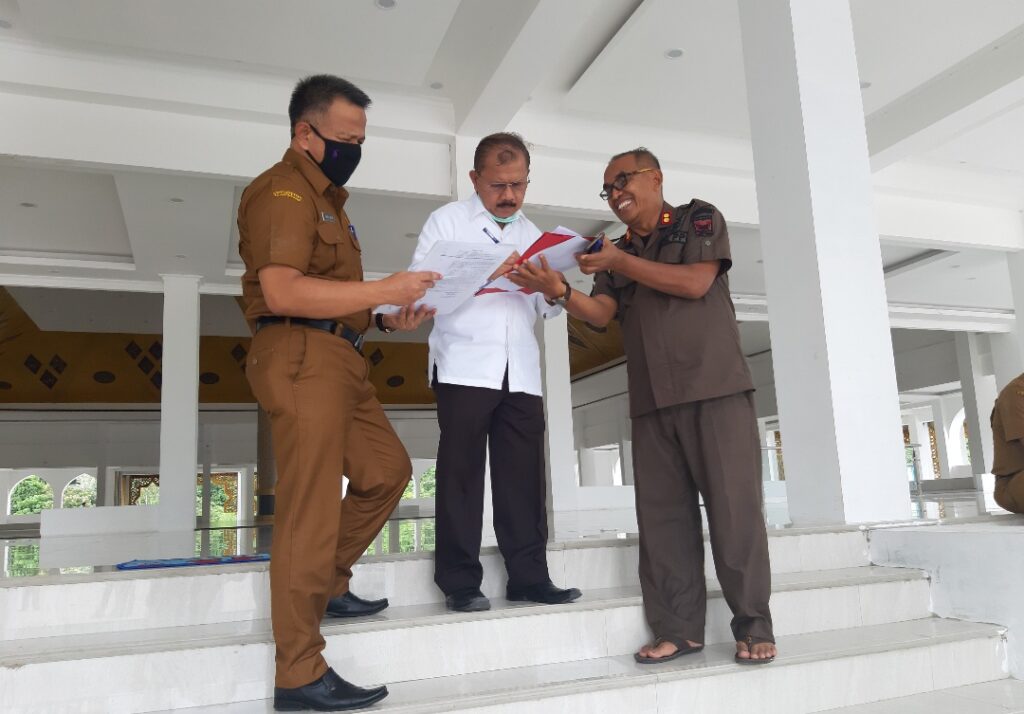 Pekan Kedua, Ali Mukhni Masih Puncaki Poling Calon Gubernur Sumbar