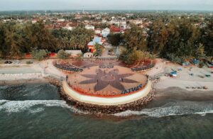Pengunjung Tetap Ramai, Pemko Pariaman Pastikan Tetap Pungut Retribusi Pantai Pariaman