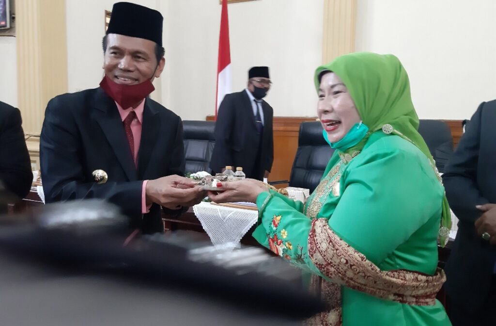 HUT ke 18 Kota Pariaman, Fitri Nora: Mari Bangun Pariaman