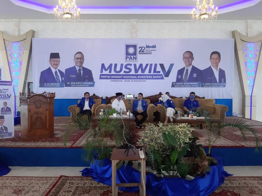 Zulhas Intruksikan Kader PAN Sumbar Menangkan Mulyadi – Ali Mukhni