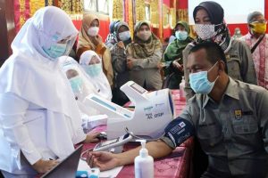 Walikota Pariaman Jamin Vaksin Sinovac Aman dan Halal