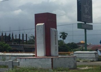 Tugu Linggarjati.