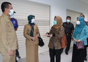 Walikota Pariaman dampingi rombongan dari Kemendag.