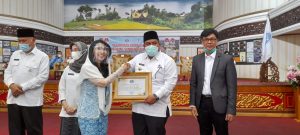 Suhatri Bur Raih ASITA Award